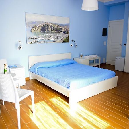 Bed and Breakfast I Delfini à Agropoli Extérieur photo